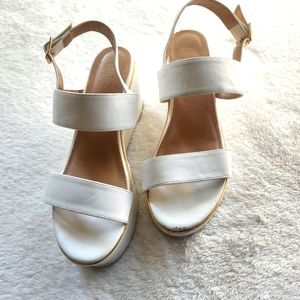White Charlotte Russe Wedge Sandal Sz 9